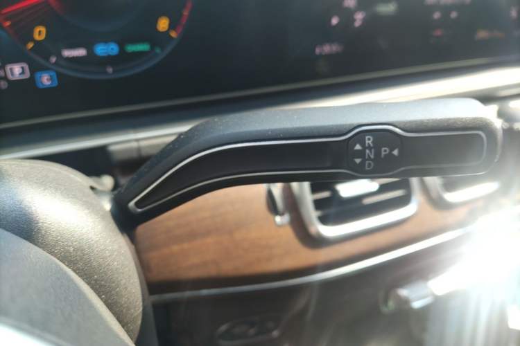 Used Mercedes-Benz GLS 2020 GLS 450 4MATIC Luxury Model Gear Lever