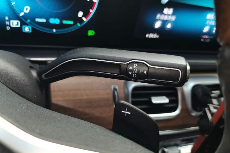 Used Mercedes-Benz GLS 2020 GLS 450 4MATIC Luxury Model Gear Lever
