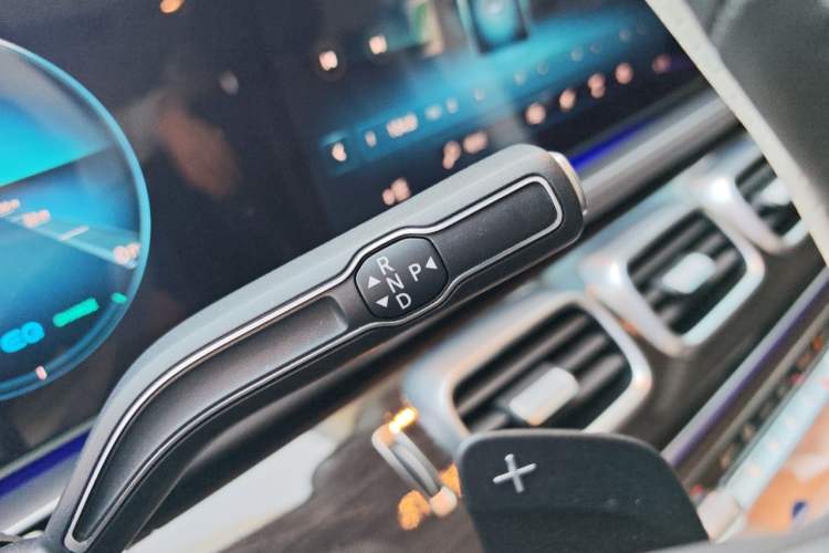 Used Mercedes-Benz GLS 2020 GLS 450 4MATIC Dynamic Edition Gear Lever