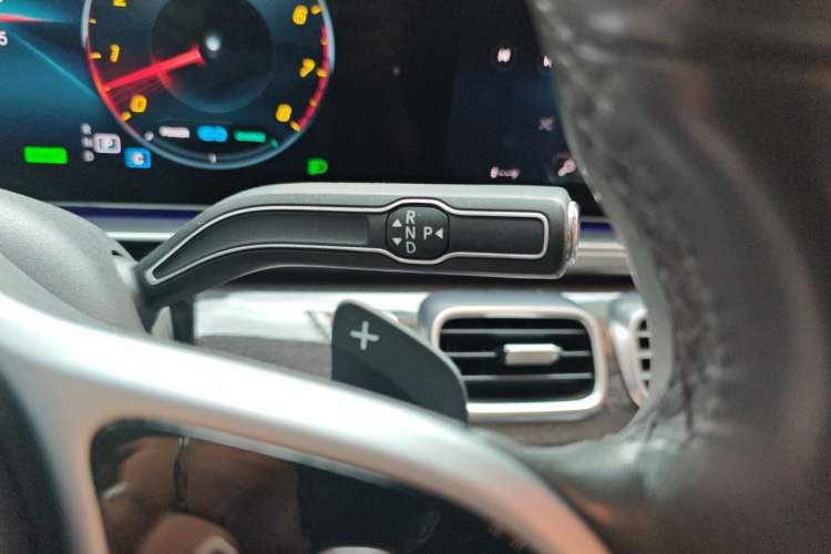 Used Mercedes-Benz GLS 2020 GLS 450 4MATIC Dynamic Edition Gear Lever