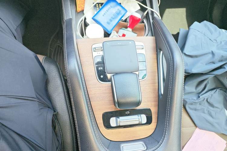 Used Mercedes-Benz GLS 2020 GLS 450 4MATIC Luxury Model Gear Lever