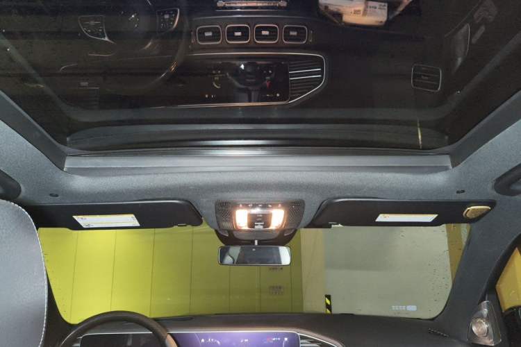 Used Mercedes-Benz GLS 2020 GLS 450 4MATIC Luxury Model Headliner