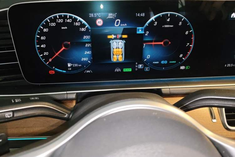 Used Mercedes-Benz GLS 2020 GLS 450 4MATIC Luxury Model Instrument Cluster
