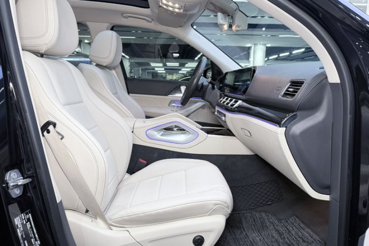 Used Mercedes-Benz GLS 2020 GLS 450 4MATIC Dynamic Edition Interior 1