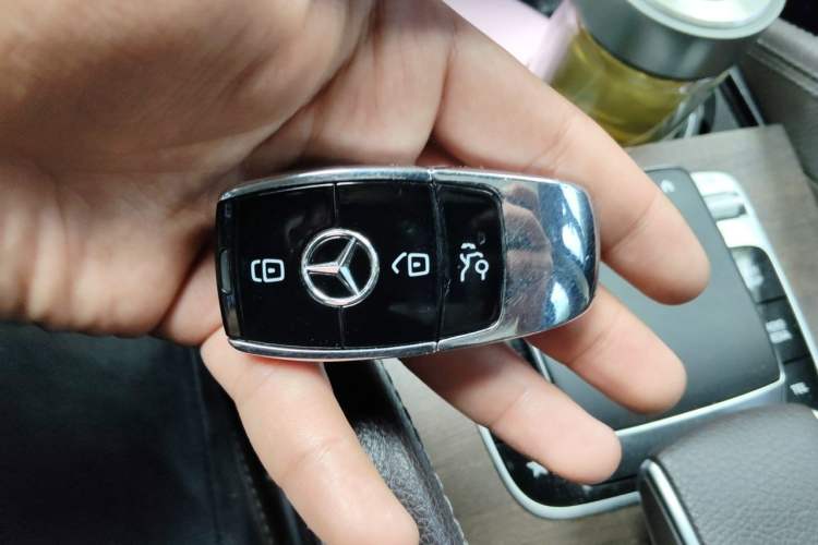Used Mercedes-Benz GLS 2020 GLS 450 4MATIC Luxury Model Interior 1