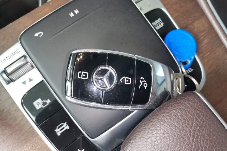 Used Mercedes-Benz GLS 2020 GLS 450 4MATIC Luxury Model Interior 1