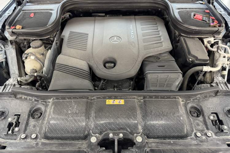 Used Mercedes-Benz GLS 2020 GLS 450 4MATIC Dynamic Edition Interior 8