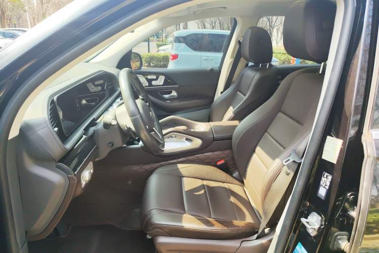 Used Mercedes-Benz GLS 2020 GLS 450 4MATIC Dynamic Edition Left Front Seat