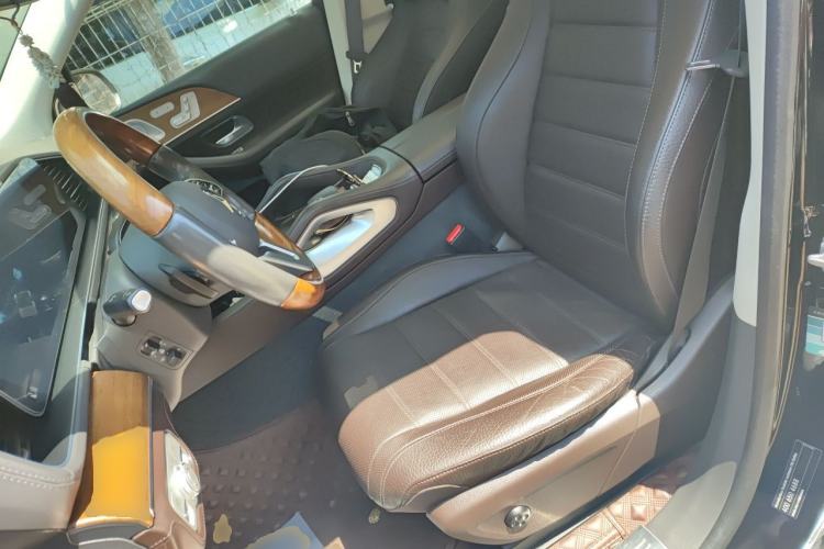 Used Mercedes-Benz GLS 2020 GLS 450 4MATIC Luxury Model Left Front Seat