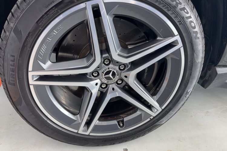 Used Mercedes-Benz GLS 2020 GLS 450 4MATIC Luxury Model Left Front Wheel Hub