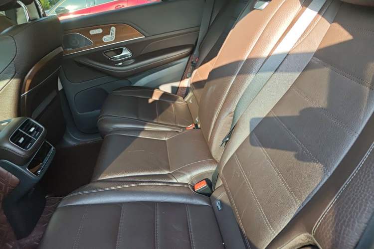 Used Mercedes-Benz GLS 2020 GLS 450 4MATIC Luxury Model Left Rear Seat
