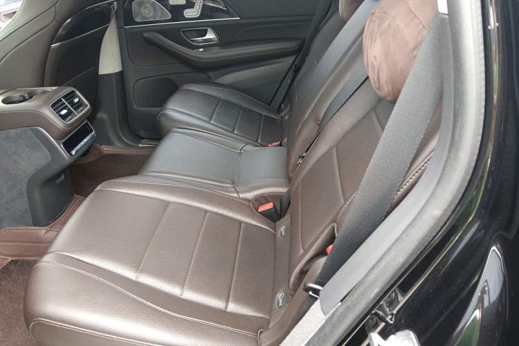 Used Mercedes-Benz GLS 2020 GLS 450 4MATIC Dynamic Edition Left Rear Seat