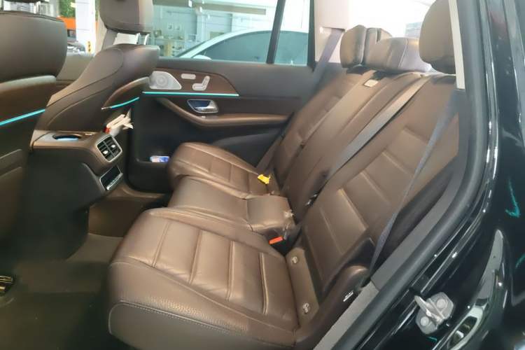 Used Mercedes-Benz GLS 2020 GLS 450 4MATIC Luxury Model Left Rear Seat
