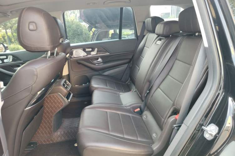 Used Mercedes-Benz GLS 2020 GLS 450 4MATIC Dynamic Edition Left Rear Seat