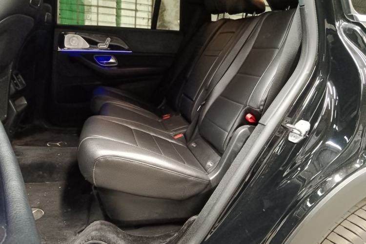 Used Mercedes-Benz GLS  Left Rear Seat