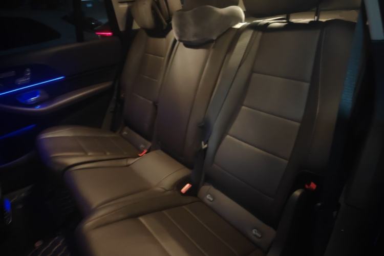 Used Mercedes-Benz GLS 2020 GLS 450 4MATIC Dynamic Edition Left Rear Seat