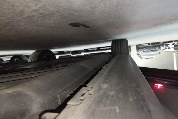 Used Mercedes-Benz GLS 2020 GLS 450 4MATIC Dynamic Edition Left Side Sill
