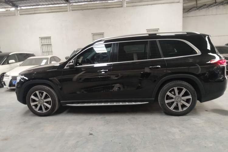 Used Mercedes-Benz GLS 2020 GLS 450 4MATIC Dynamic Edition Left Side