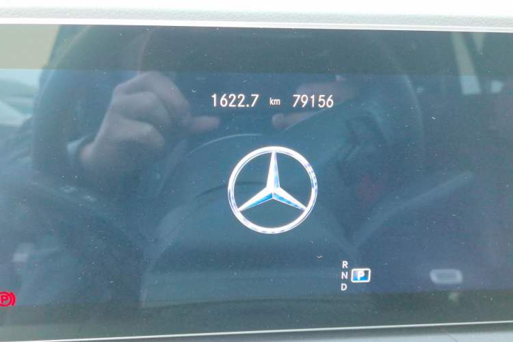 Used Mercedes-Benz GLS 2020 GLS 450 4MATIC Dynamic Edition Odometer Close Up