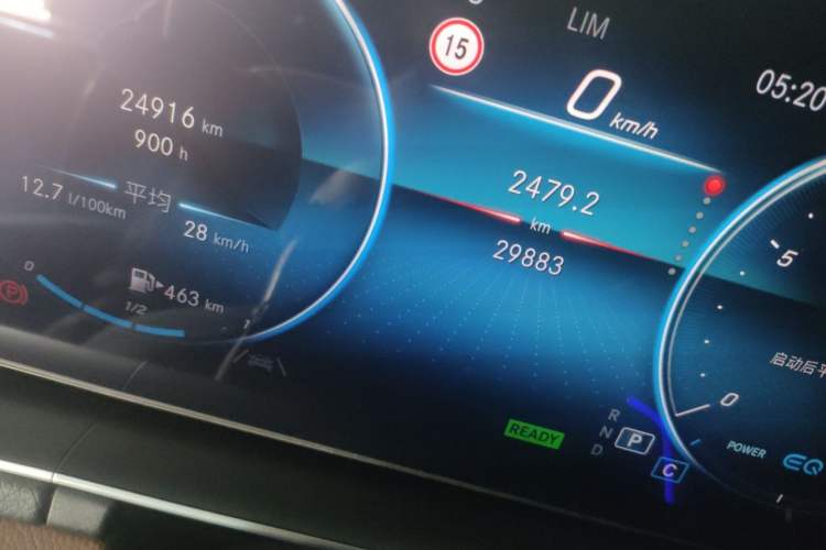 Used Mercedes-Benz GLS 2020 GLS 450 4MATIC Luxury Model Odometer Close Up
