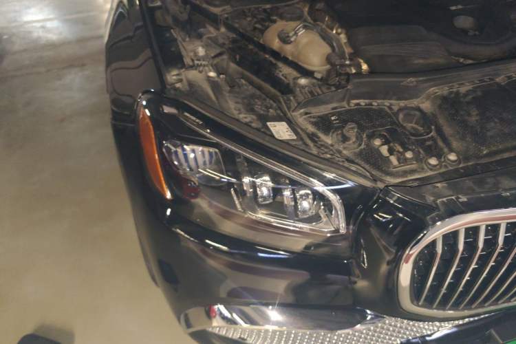 Used Mercedes-Benz GLS  Right Front Headlight