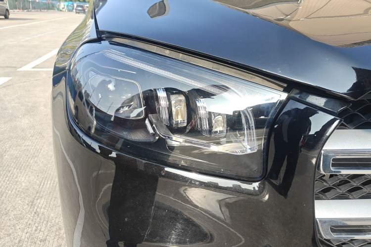 Used Mercedes-Benz GLS 2020 GLS 450 4MATIC Luxury Model Right Front Headlight