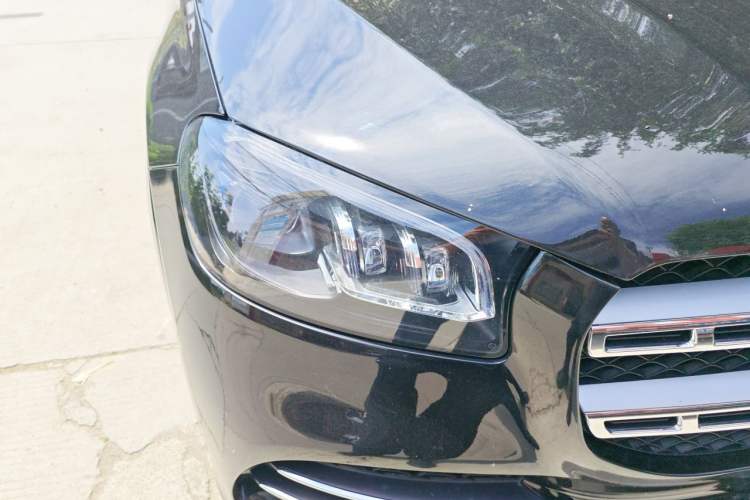 Used Mercedes-Benz GLS 2020 GLS 450 4MATIC Luxury Model Right Front Headlight