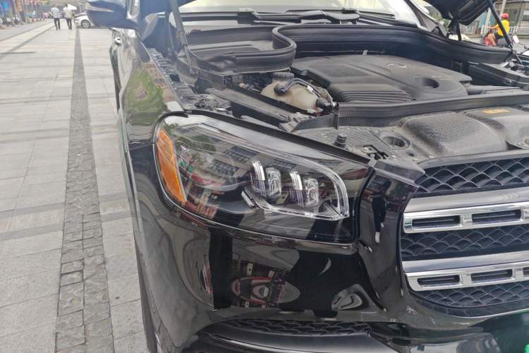Used Mercedes-Benz GLS 2020 GLS 450 4MATIC Luxury Model Right Front Headlight