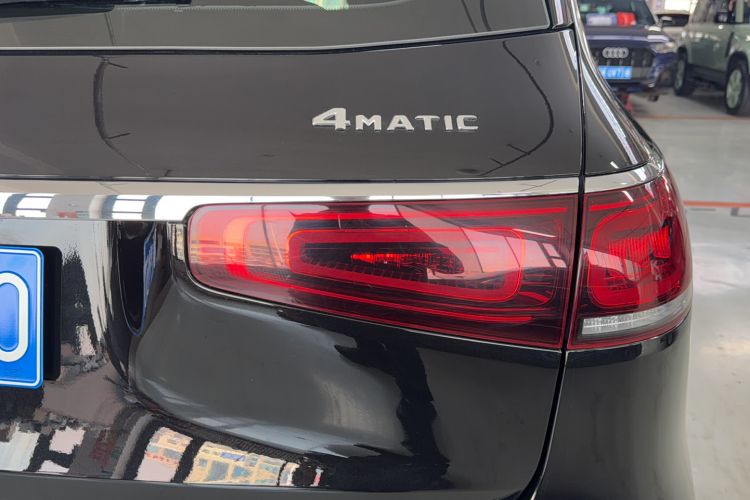 Used Mercedes-Benz GLS 2020 GLS 450 4MATIC Luxury Model Right Rear Taillight