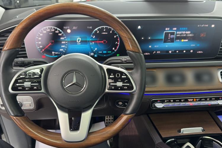 Used Mercedes-Benz GLS 2020 GLS 450 4MATIC Luxury Model Steering Wheel