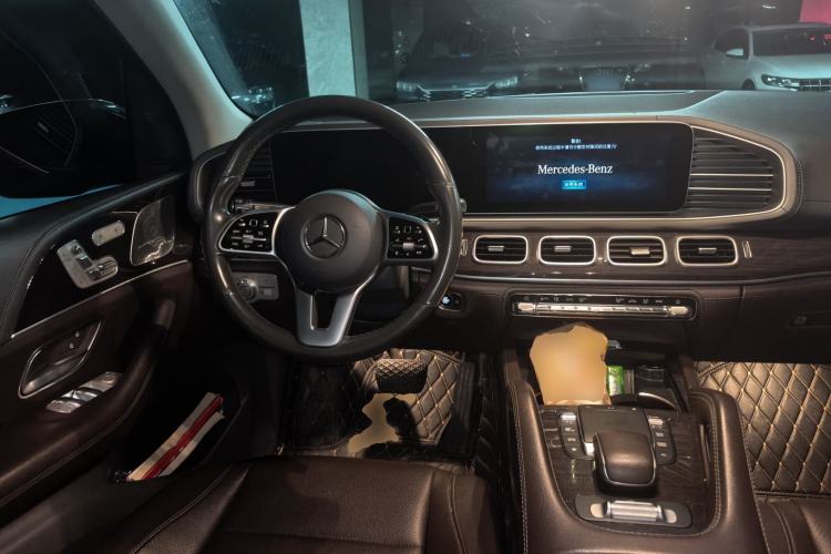 Used Mercedes-Benz GLS 2020 GLS 450 4MATIC Dynamic Edition Steering Wheel