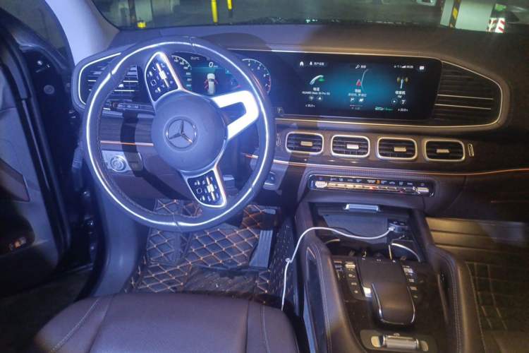Used Mercedes-Benz GLS 2020 GLS 450 4MATIC Dynamic Edition Steering Wheel