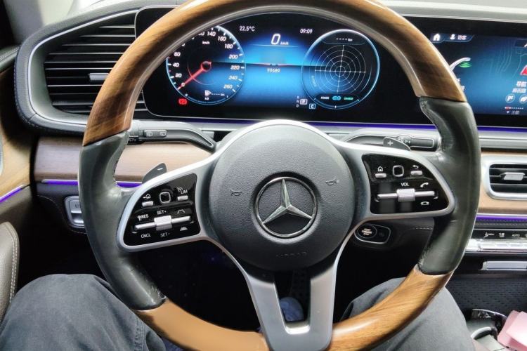 Used Mercedes-Benz GLS 2020 GLS 450 4MATIC Luxury Model Steering Wheel