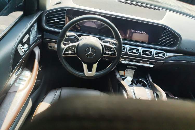 Used Mercedes-Benz GLS 2020 GLS 450 4MATIC Dynamic Edition Steering Wheel