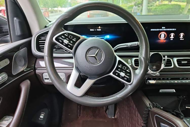 Used Mercedes-Benz GLS 2020 GLS 450 4MATIC Dynamic Edition Steering Wheel