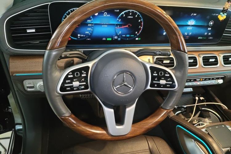 Used Mercedes-Benz GLS 2020 GLS 450 4MATIC Luxury Model Steering Wheel