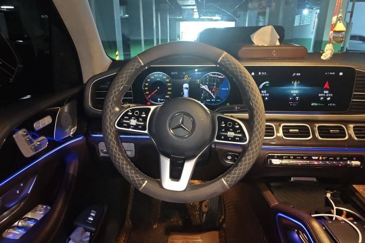 Used Mercedes-Benz GLS 2020 GLS 450 4MATIC Dynamic Edition Steering Wheel