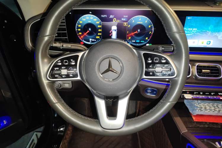 Used Mercedes-Benz GLS 2020 GLS 450 4MATIC Dynamic Edition Steering Wheel