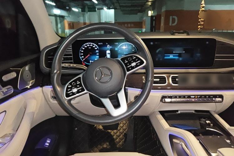 Used Mercedes-Benz GLS 2020 GLS 450 4MATIC Dynamic Edition Steering Wheel