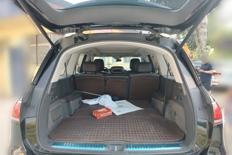 Used Mercedes-Benz GLS 2020 GLS 450 4MATIC Dynamic Edition Trunk