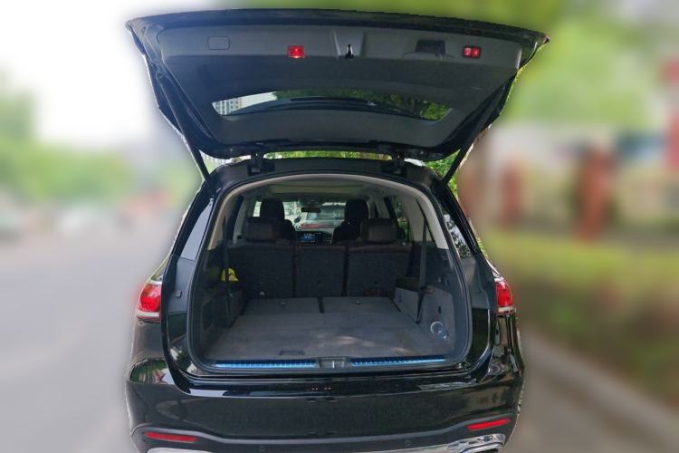 Used Mercedes-Benz GLS 2020 GLS 450 4MATIC Luxury Model Trunk