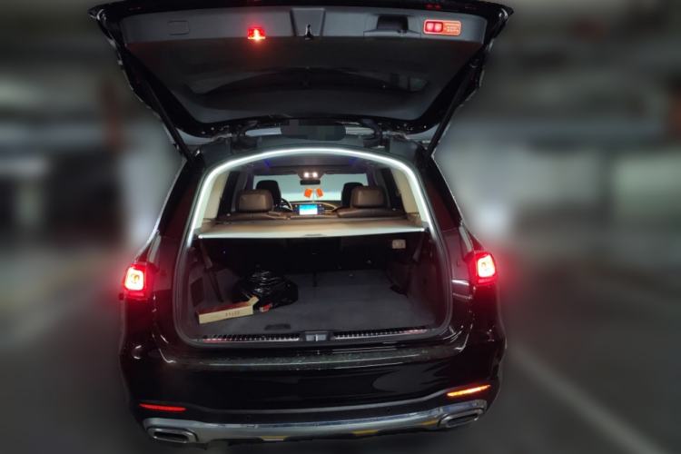 Used Mercedes-Benz GLS 2020 GLS 450 4MATIC Dynamic Edition Trunk
