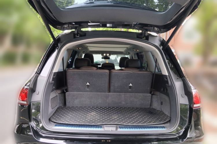Used Mercedes-Benz GLS 2020 GLS 450 4MATIC Luxury Model Trunk