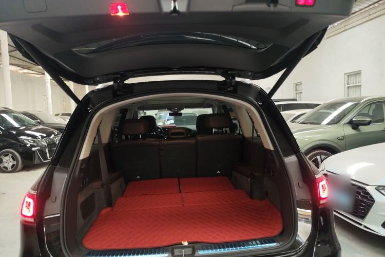 Used Mercedes-Benz GLS 2020 GLS 450 4MATIC Dynamic Edition Trunk
