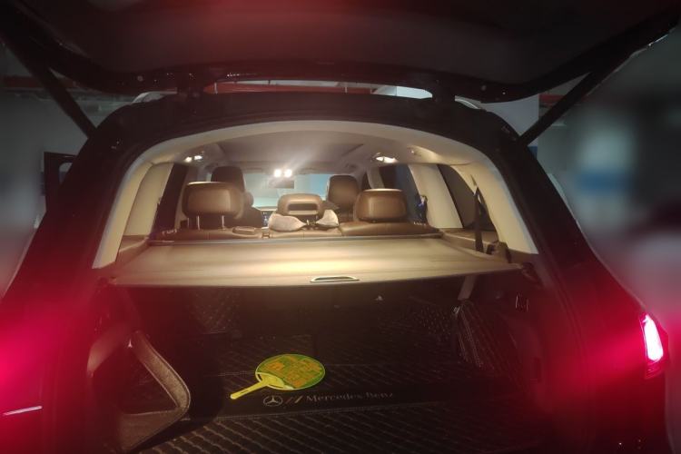 Used Mercedes-Benz GLS 2020 GLS 450 4MATIC Dynamic Edition Trunk