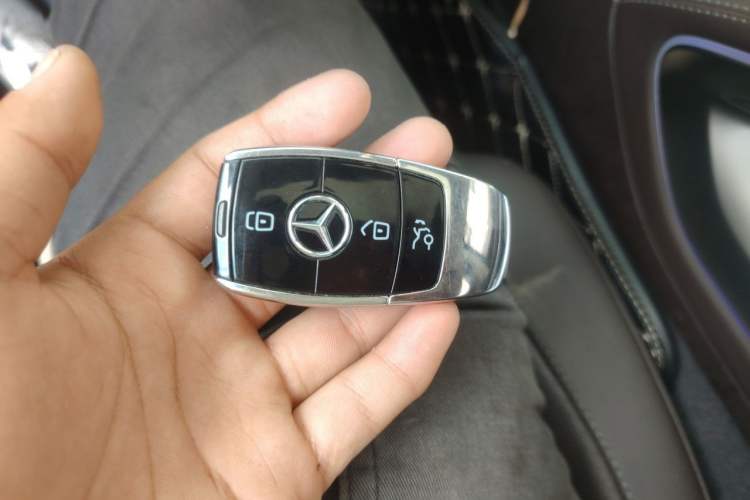 Used Mercedes-Benz GLS 2020 GLS 450 4MATIC Dynamic Edition Vehicle Key
