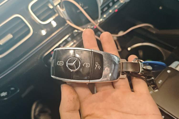 Used Mercedes-Benz GLS 2020 GLS 450 4MATIC Dynamic Edition Vehicle Key