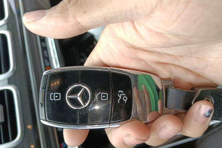 Used Mercedes-Benz GLS 2020 GLS 450 4MATIC Dynamic Edition Vehicle Key
