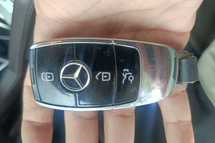Used Mercedes-Benz GLS 2020 GLS 450 4MATIC Dynamic Edition Vehicle Key