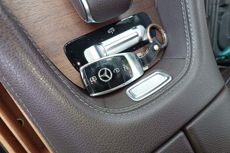 Used Mercedes-Benz GLS 2020 GLS 450 4MATIC Luxury Model Vehicle Key